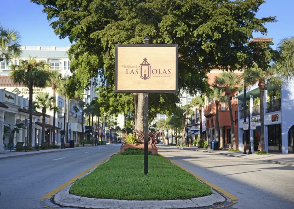 yoga studio on las olas boulevard